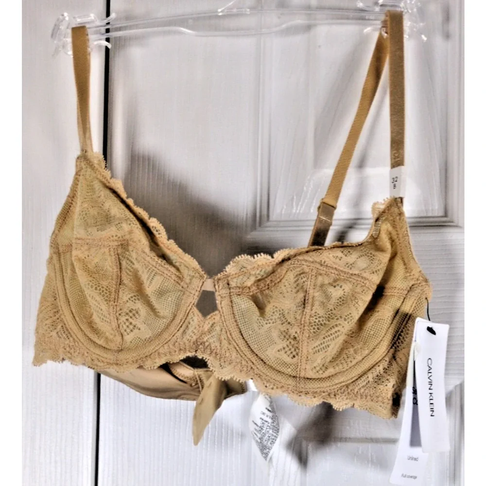 NWT Calvin Klein 32B Seductive Comfort Lace Bra QF1741 Beige Unlined Full Figure